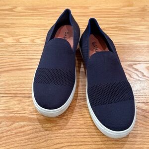 Rothys Maritime Lattice Stitch Sneaker Slip On Laceless Shoes Navy Blue Size 9.5